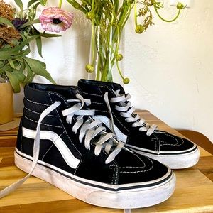 Sk-8 Hi hightop black & white Vans